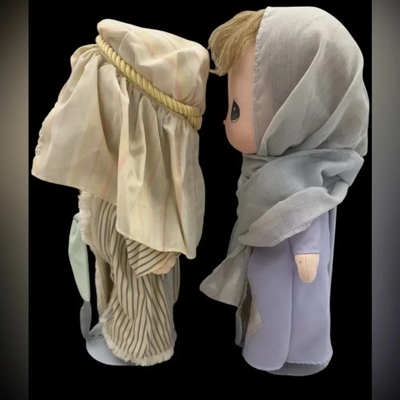 Vintage Precious Moments Mary & Joseph Applause Nativity Dolls Doll Stand GUC - Picture 5 of 15